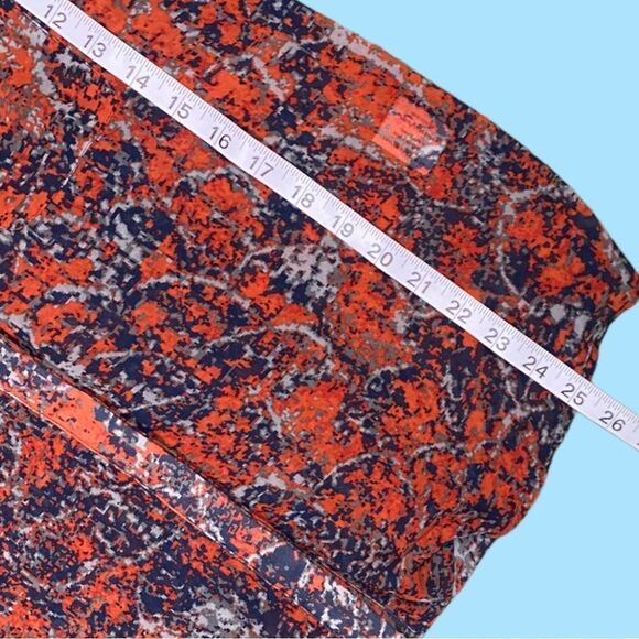 Collective Concepts Sheer V Neck Blouse - Picture 4 of 6